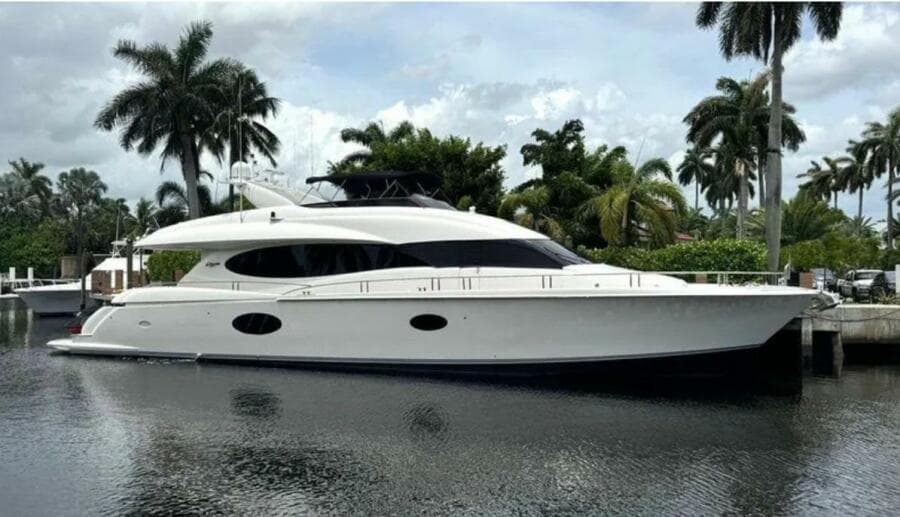 2008 Lazzara Yachts — photo 1