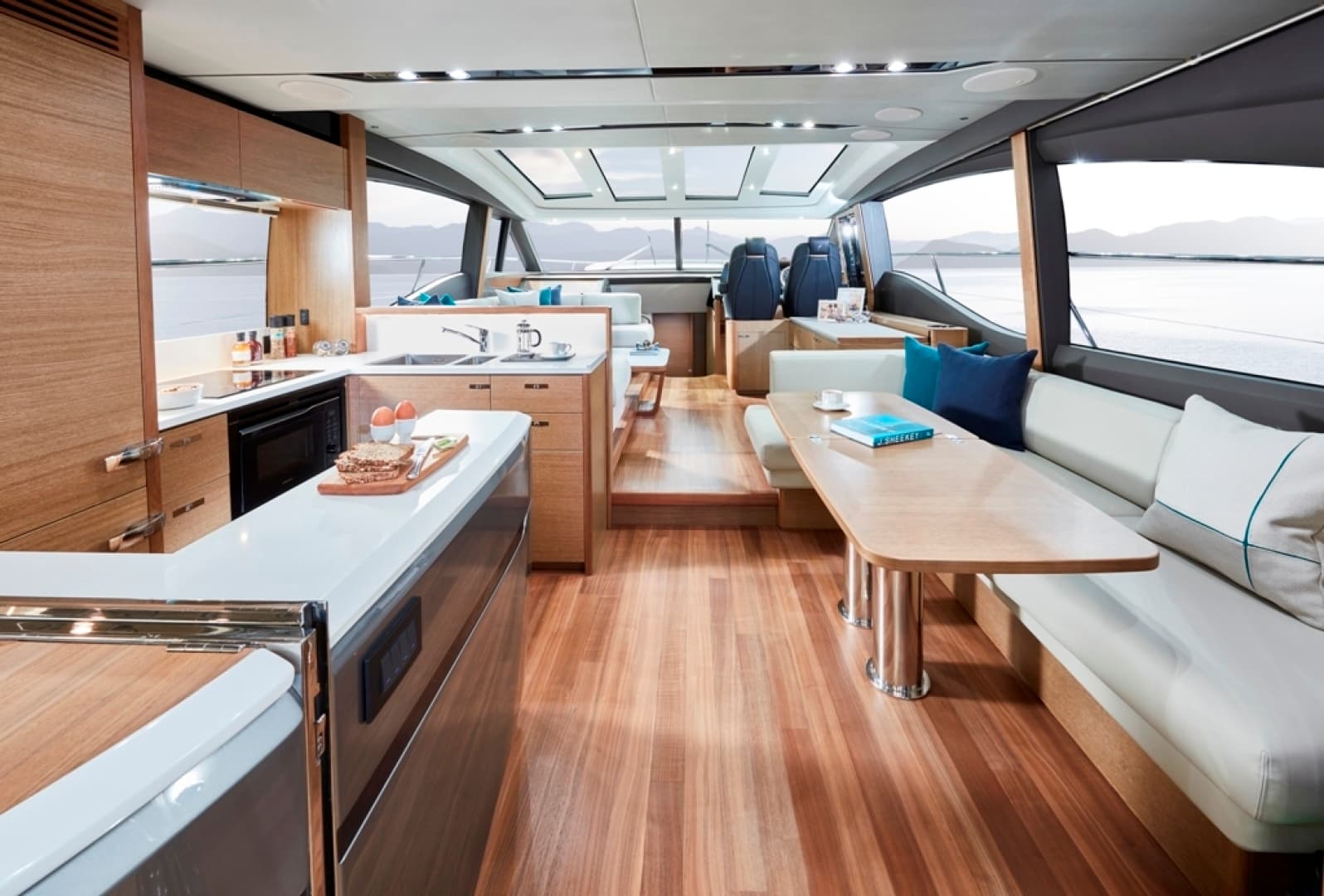 2026 Princess V65 Express — photo 7