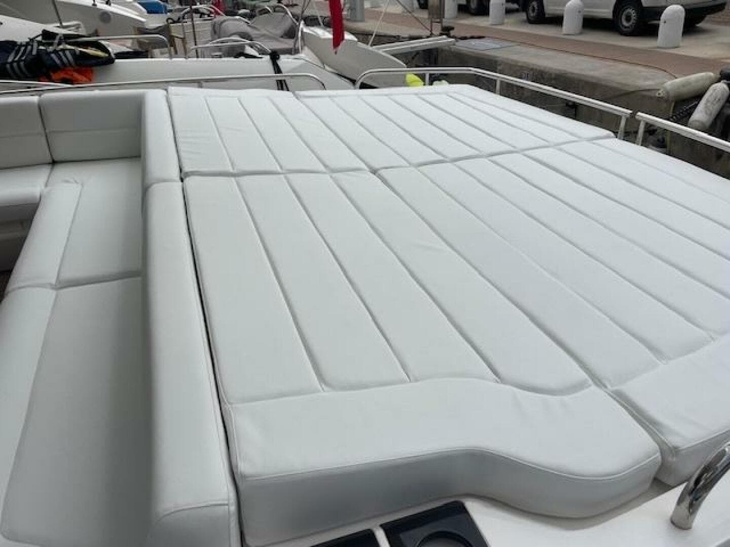 2015 Sunseeker 68 Sport Yacht — photo 27