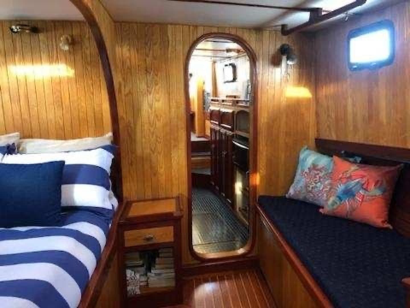 1966 Webbers Cove 1966/2004 Custom Trawler — photo 25