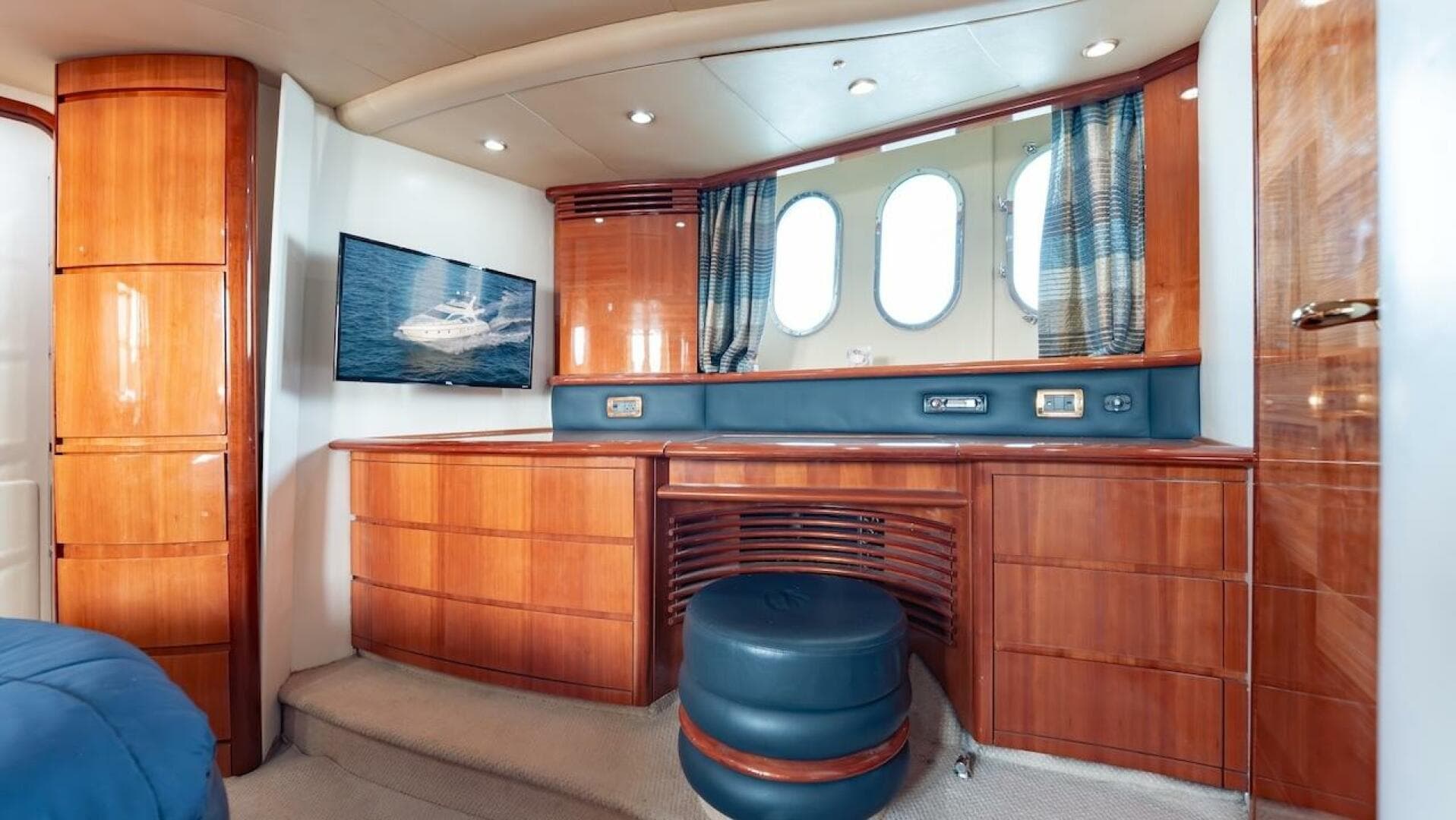 2007 Azimut Evolution — photo 63