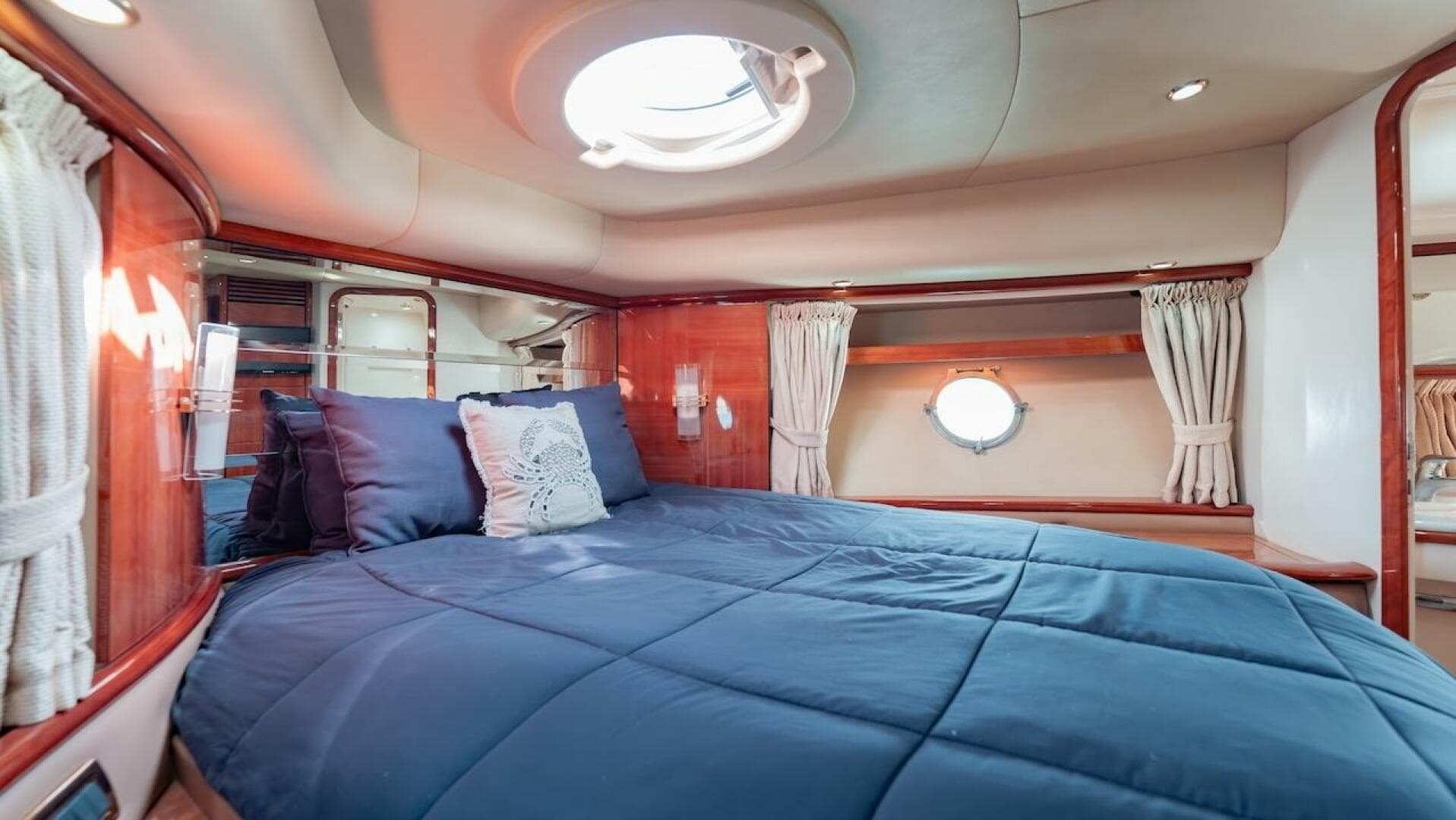 2007 Azimut Evolution — photo 69