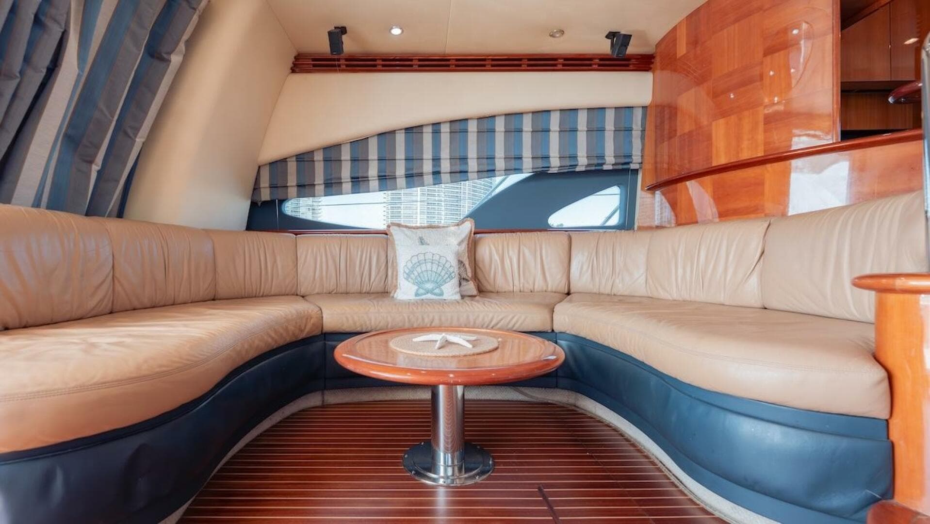 2007 Azimut Evolution — photo 48