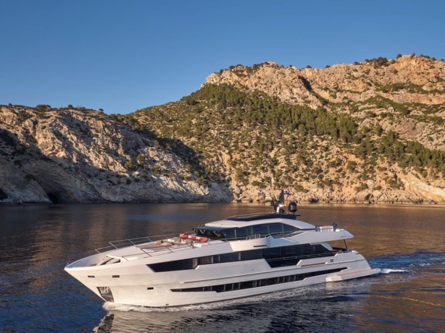 2021 Astondoa 110 Century — photo 1