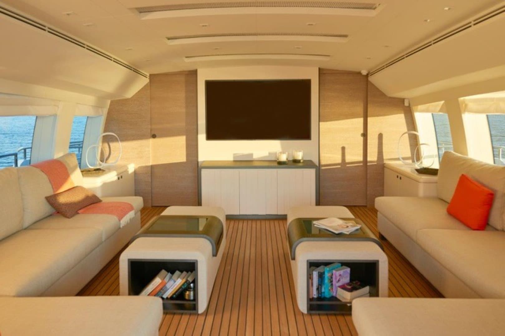 2021 Astondoa 110 Century — photo 13