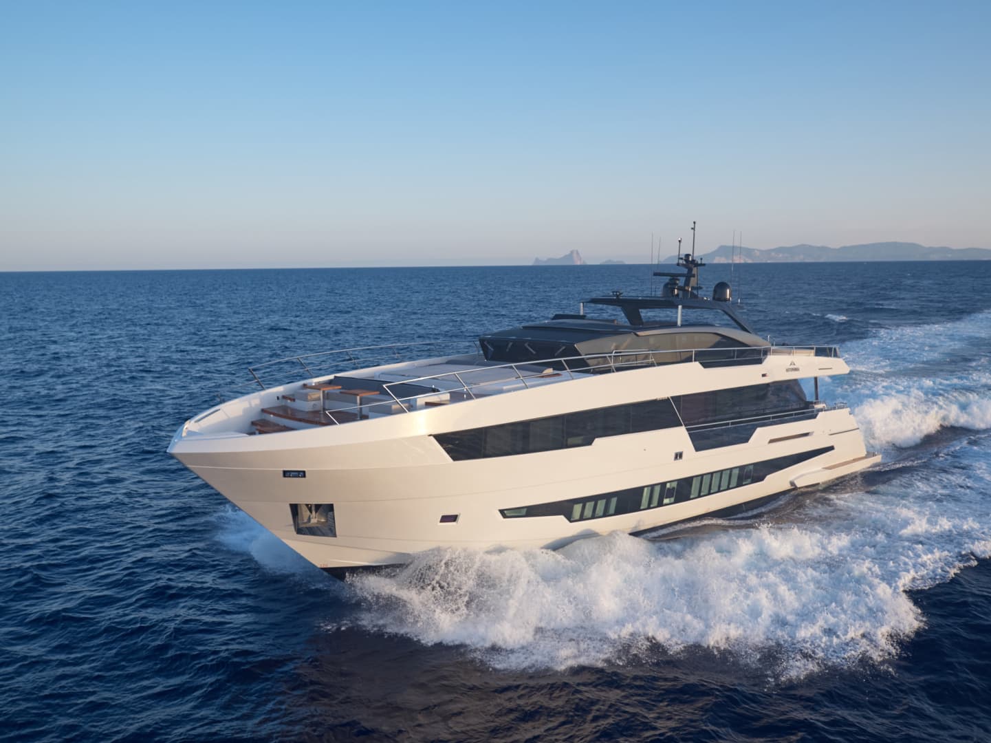 2021 Astondoa 100 Century — photo 49