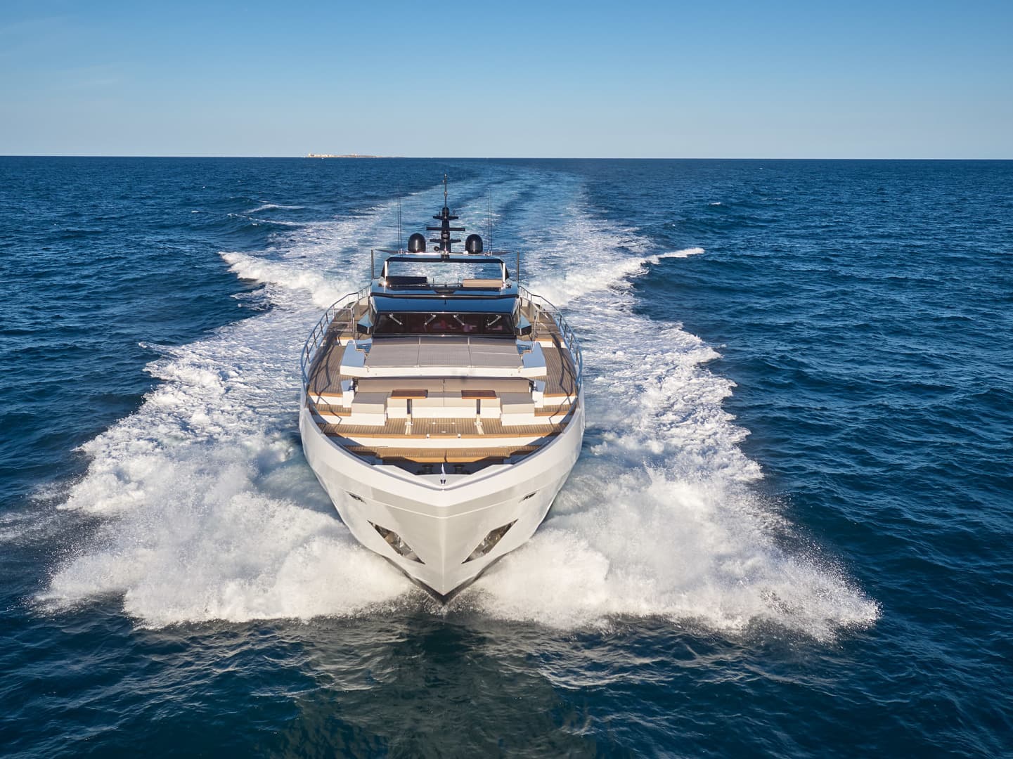 2021 Astondoa 100 Century — photo 41