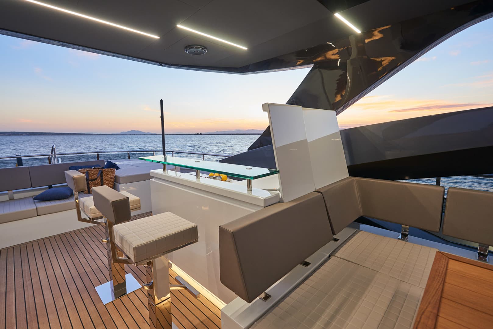 2021 Astondoa 100 Century — photo 28