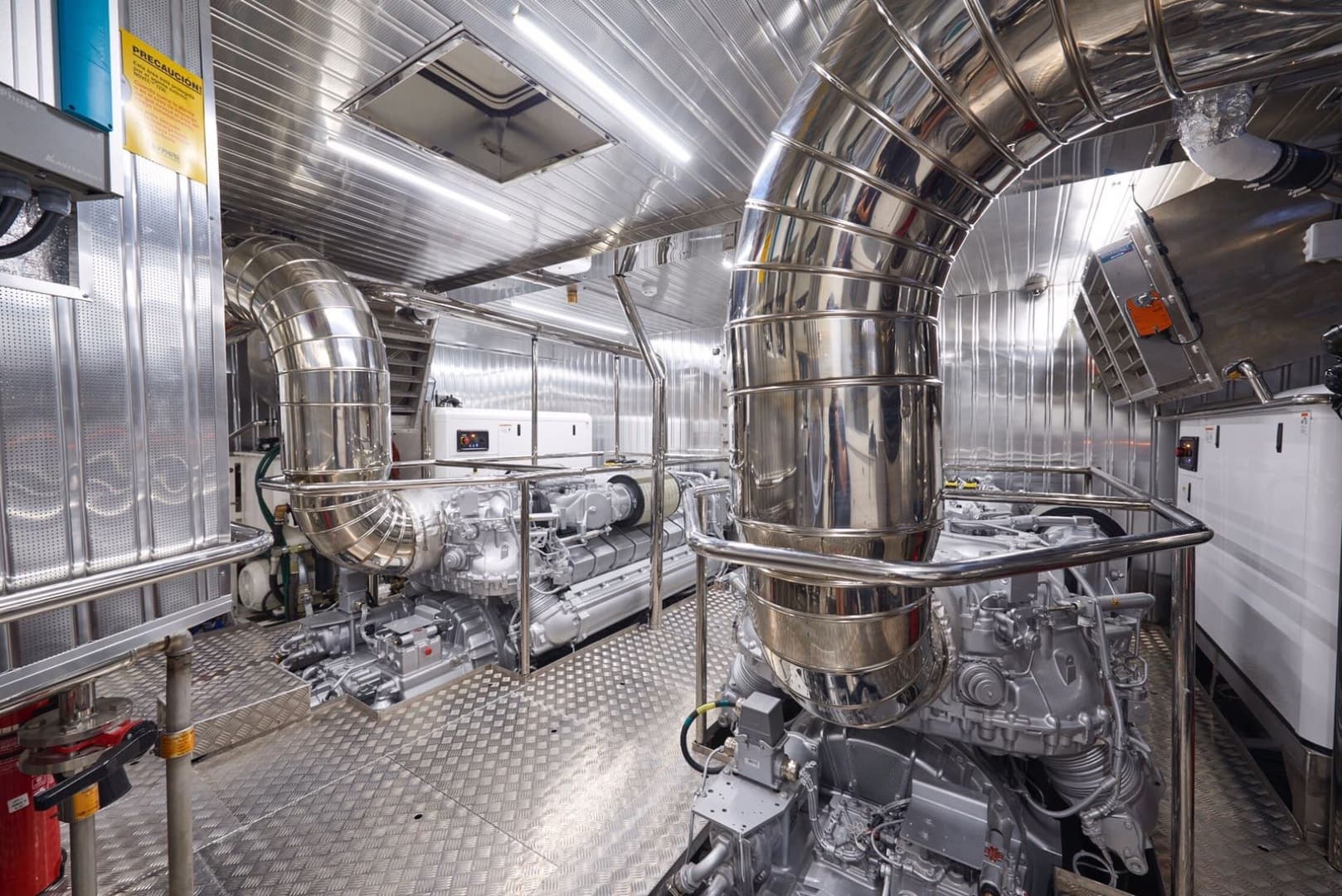 2021 Astondoa 100 Century — photo 61