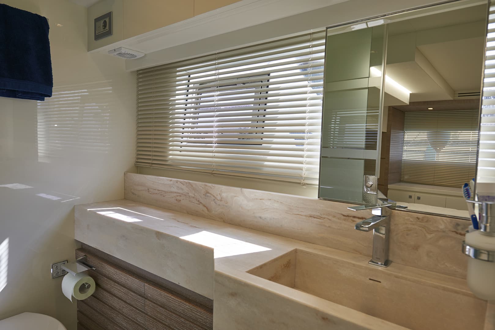 2021 Astondoa 52 Flybridge — photo 58