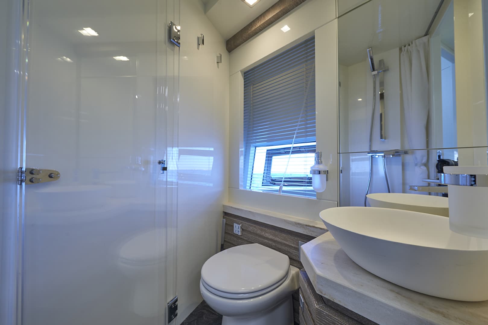 2021 Astondoa 52 Flybridge — photo 54