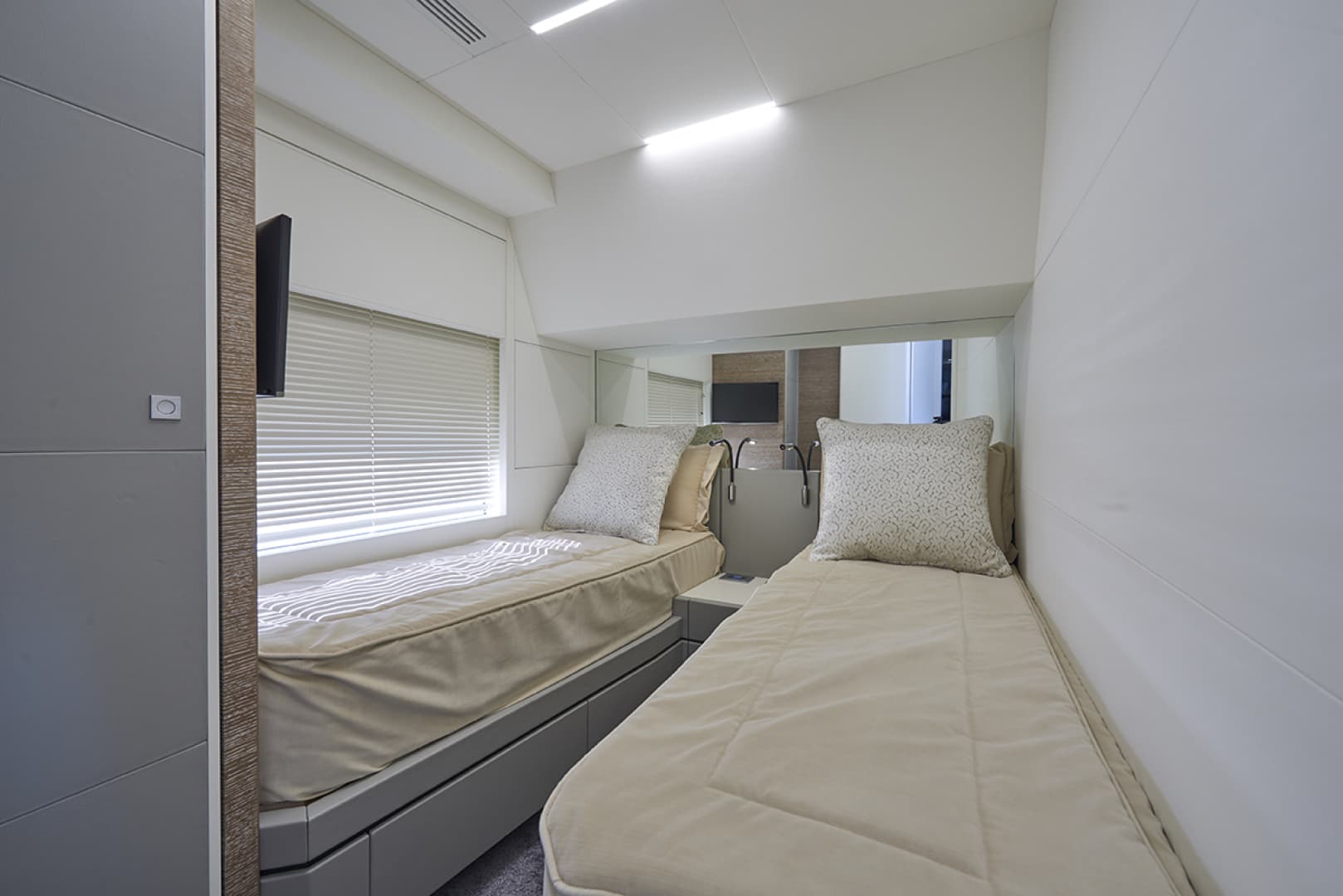 2021 Astondoa 52 Flybridge — photo 60