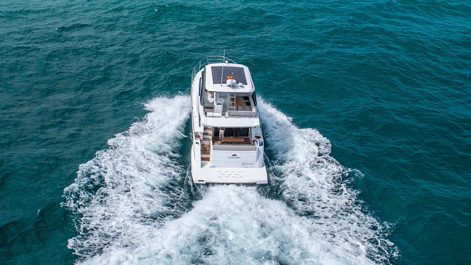 2021 Astondoa 52 Flybridge — photo 2