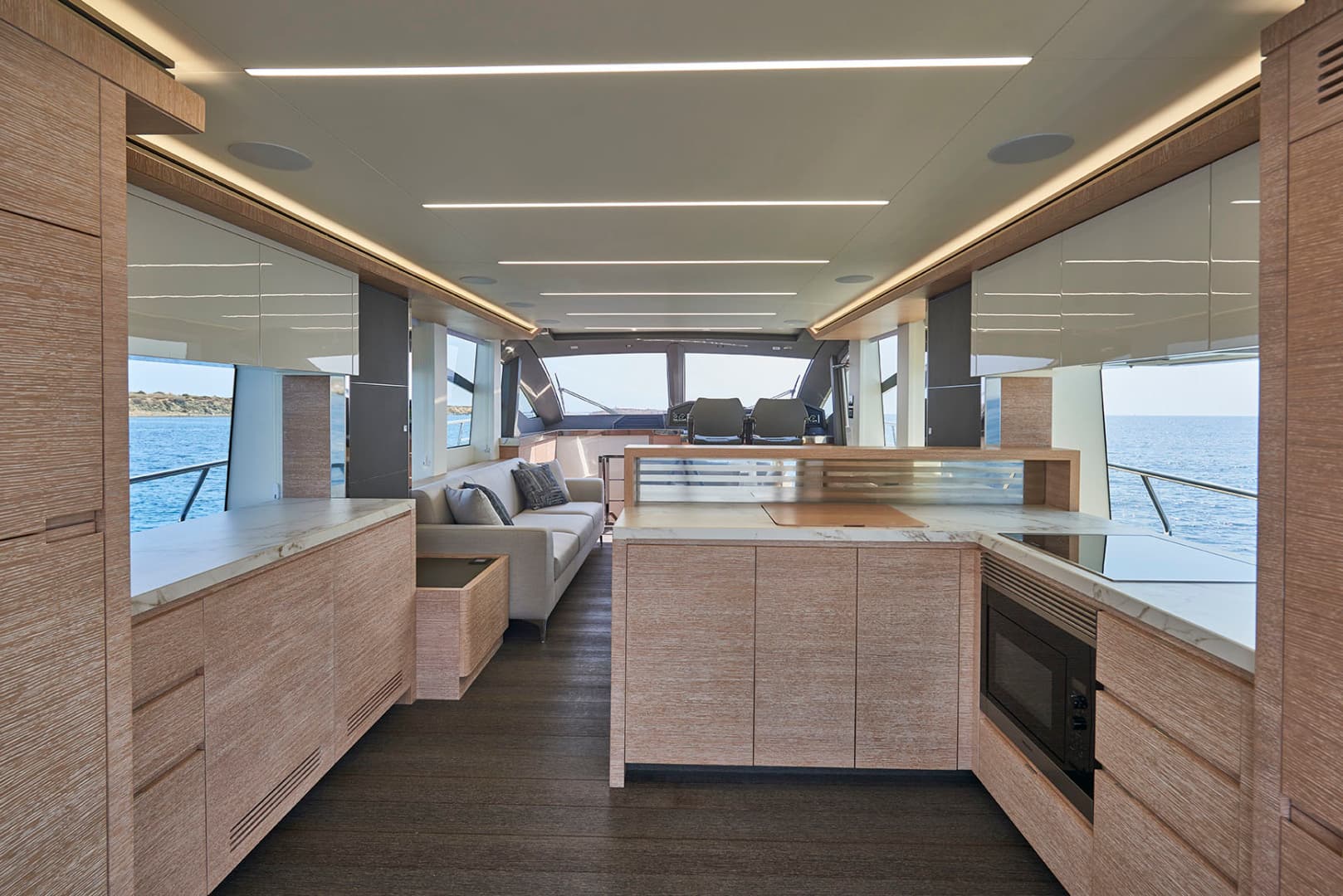 2021 Astondoa 66 Flybridge — photo 18