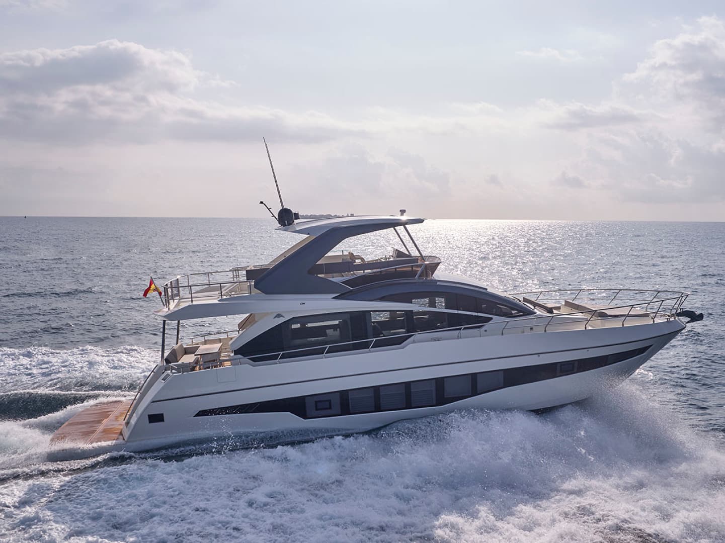 2021 Astondoa 66 Flybridge — photo 6