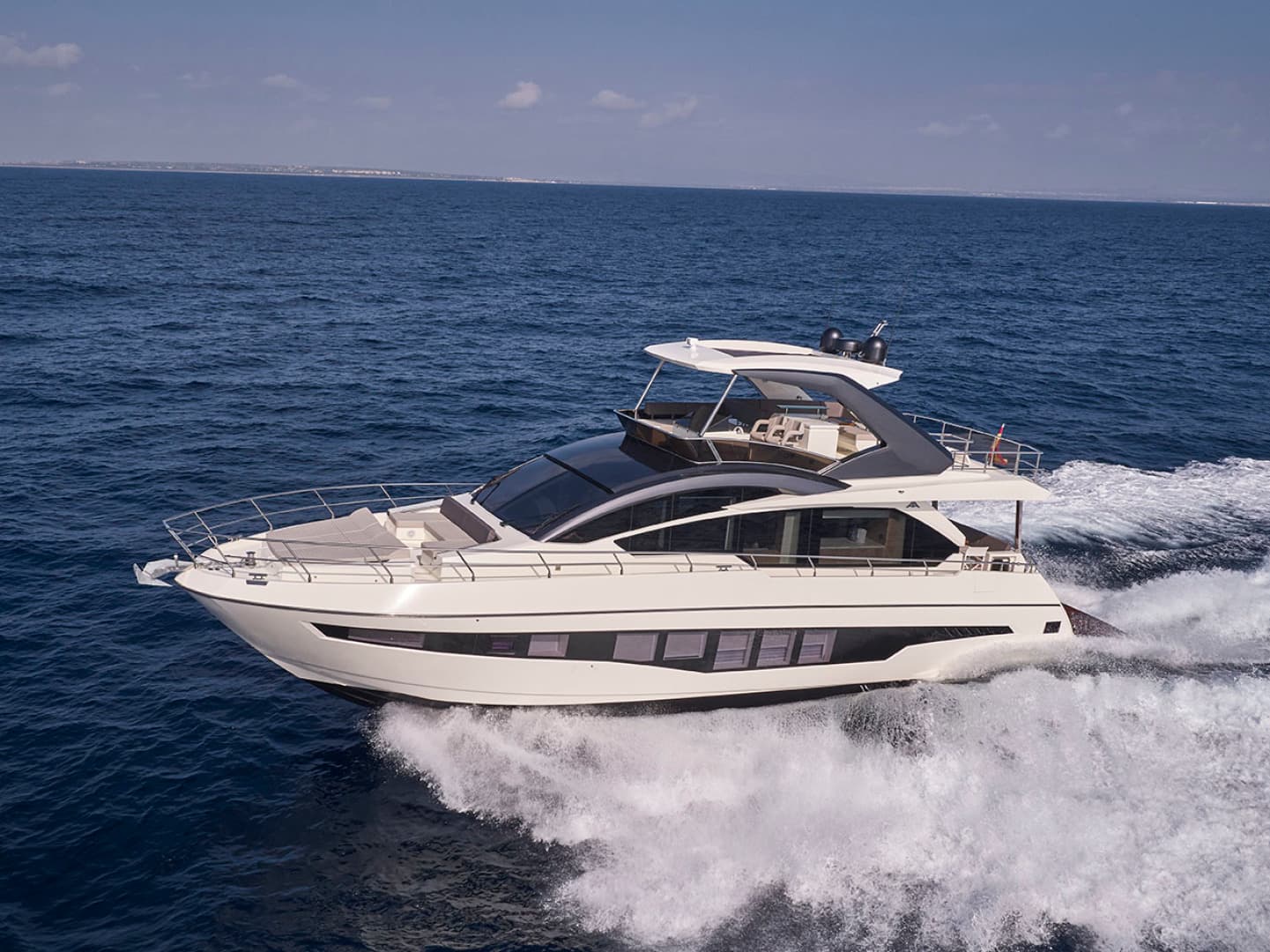 2021 Astondoa 66 Flybridge — photo 3