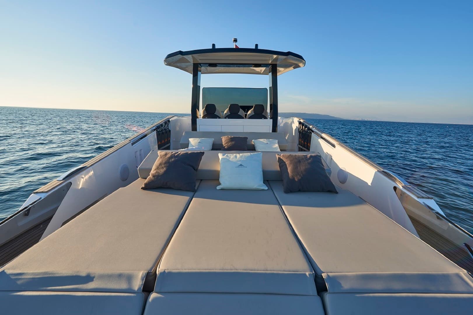 2021 Astondoa 377 Coupe — photo 10