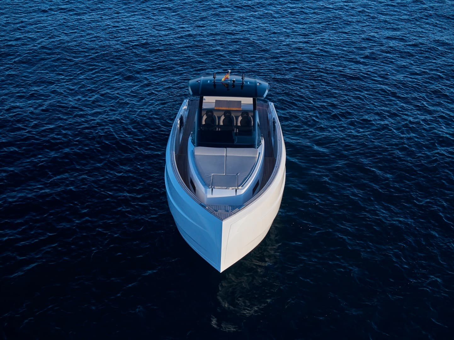 2021 Astondoa 377 Coupe — photo 8