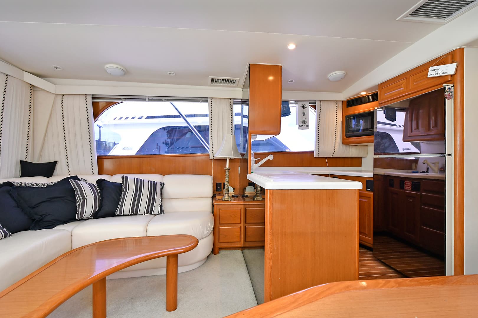 1997 Viking 47 Convertible — photo 18