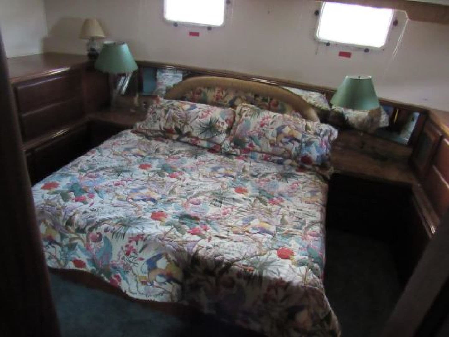 1987 Hatteras — photo 34