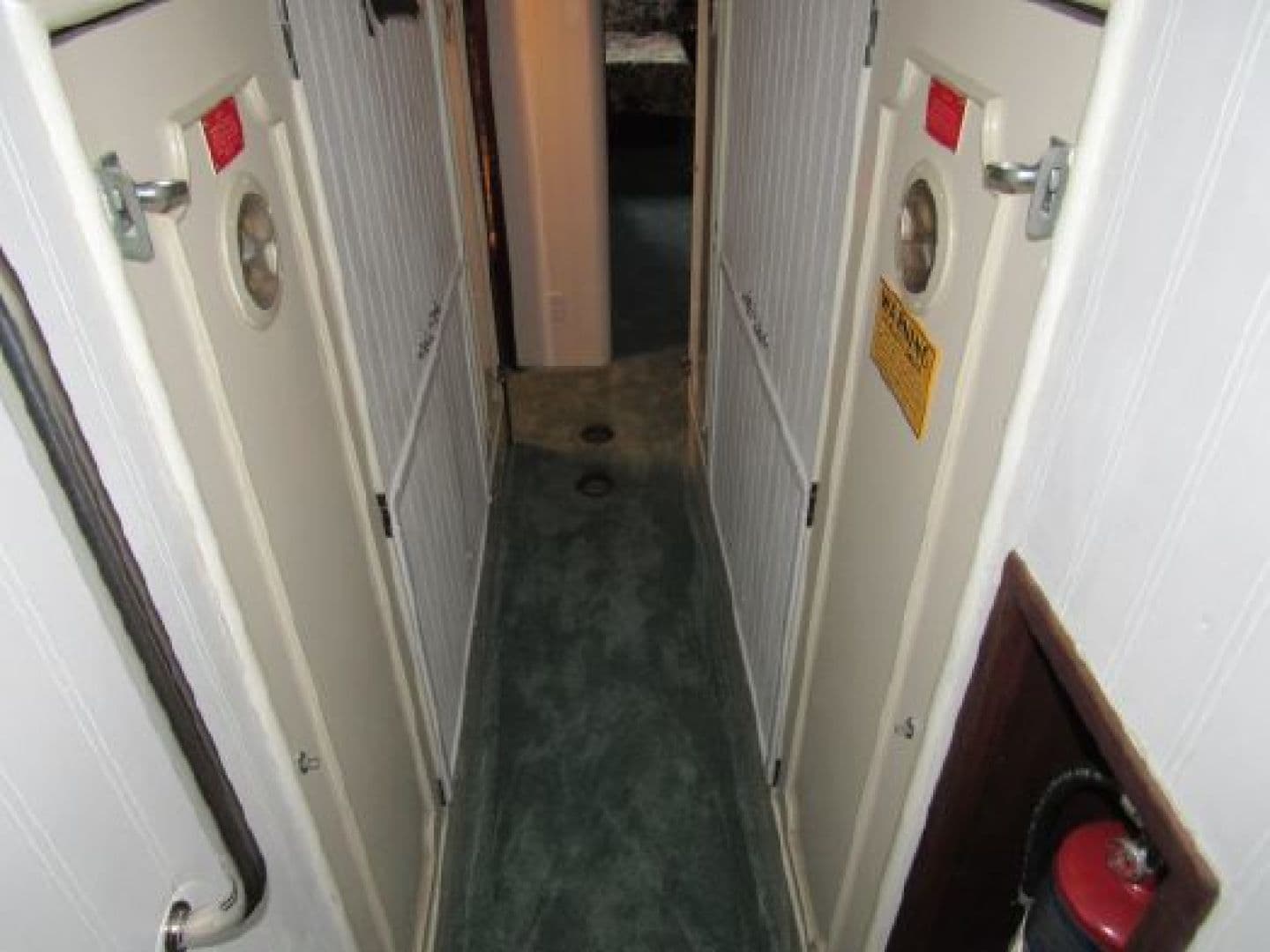 1987 Hatteras — photo 30