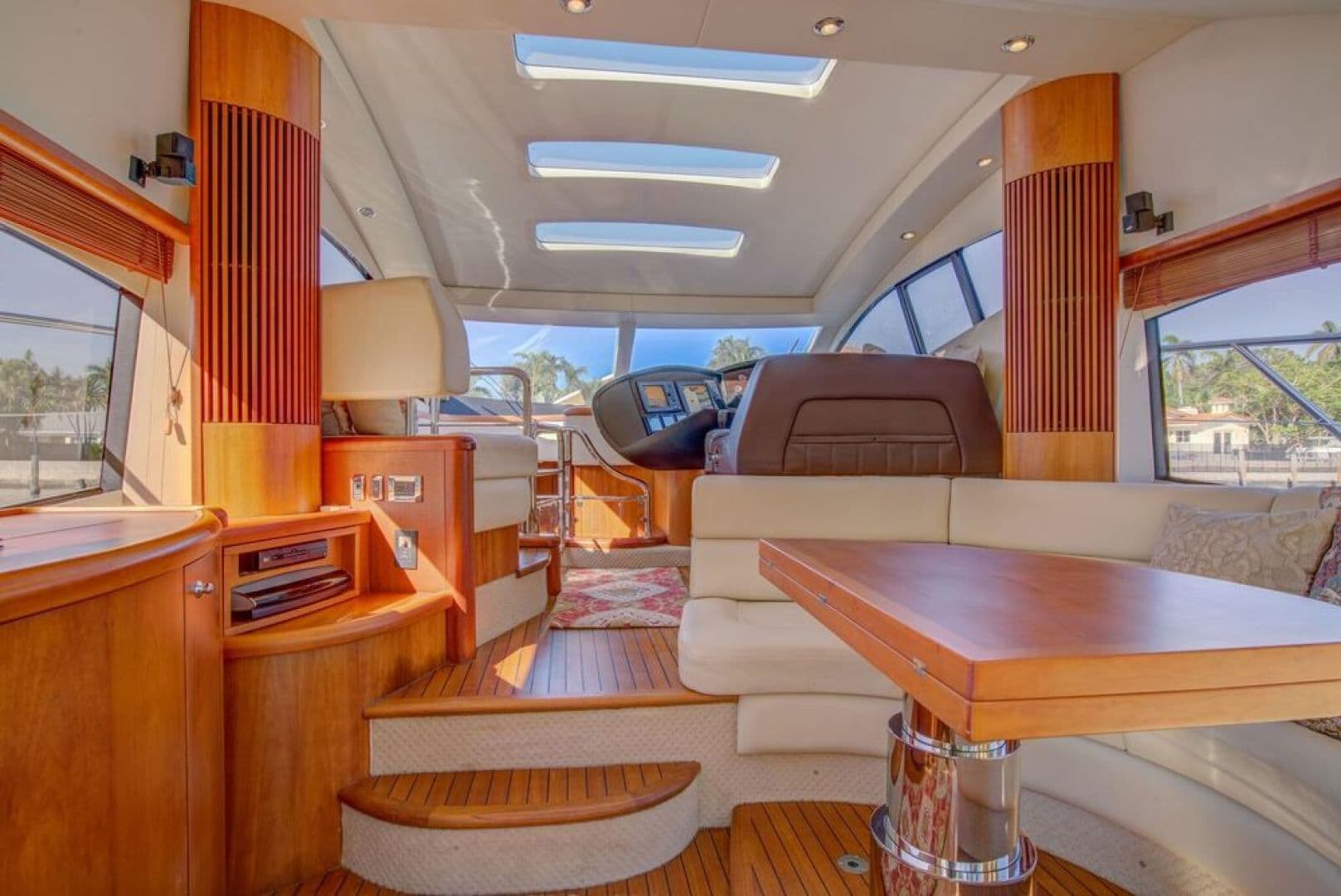 2010 Sunseeker Predator — photo 12