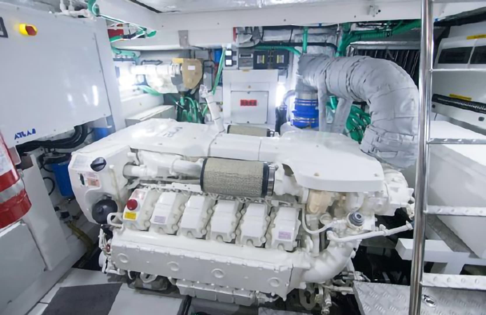 2018 Sunseeker Predator — photo 61