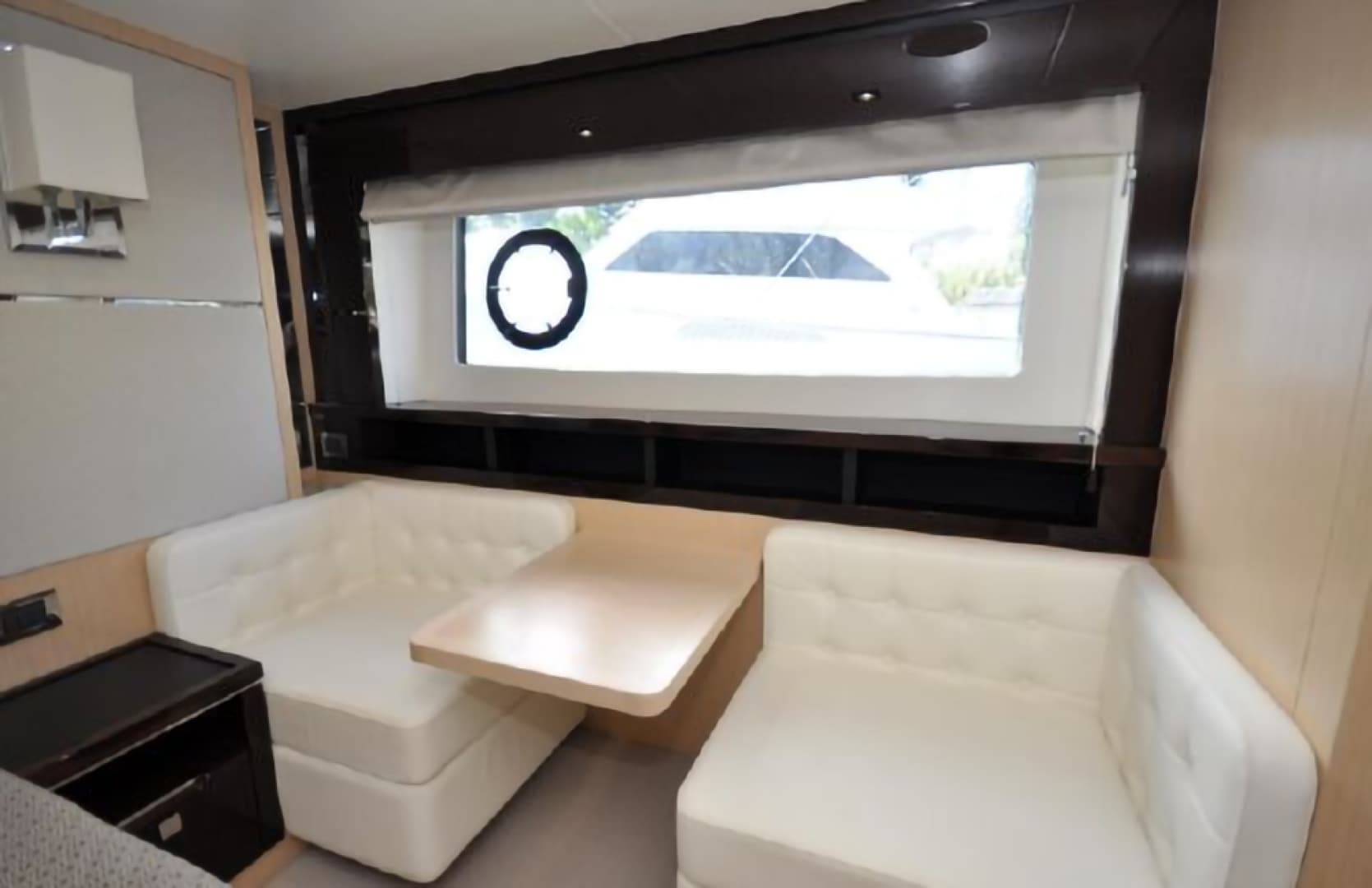 2018 Sunseeker Predator — photo 50