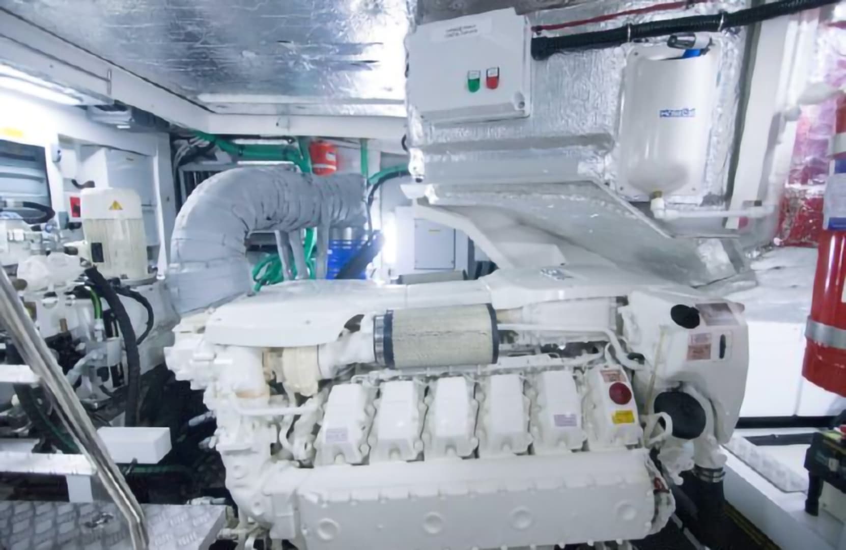 2018 Sunseeker Predator — photo 65