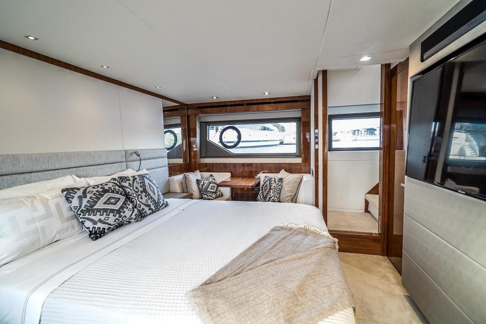 2019 Sunseeker Manhattan — photo 15