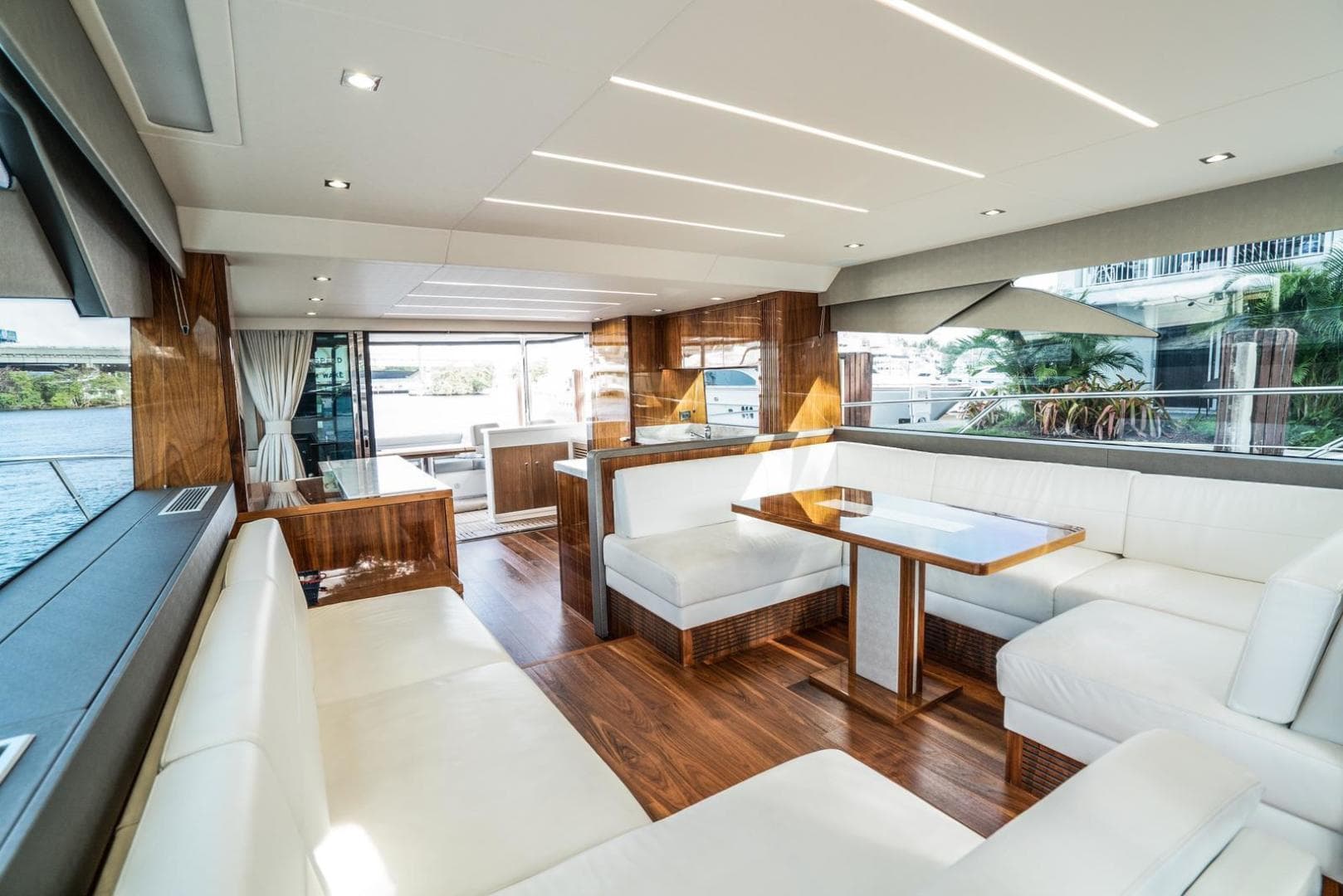2019 Sunseeker Manhattan — photo 13