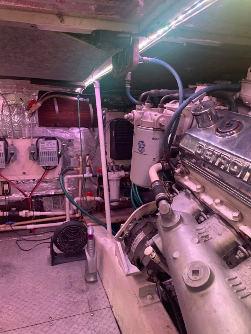 1985 Ocean Yachts Super Sport — photo 47