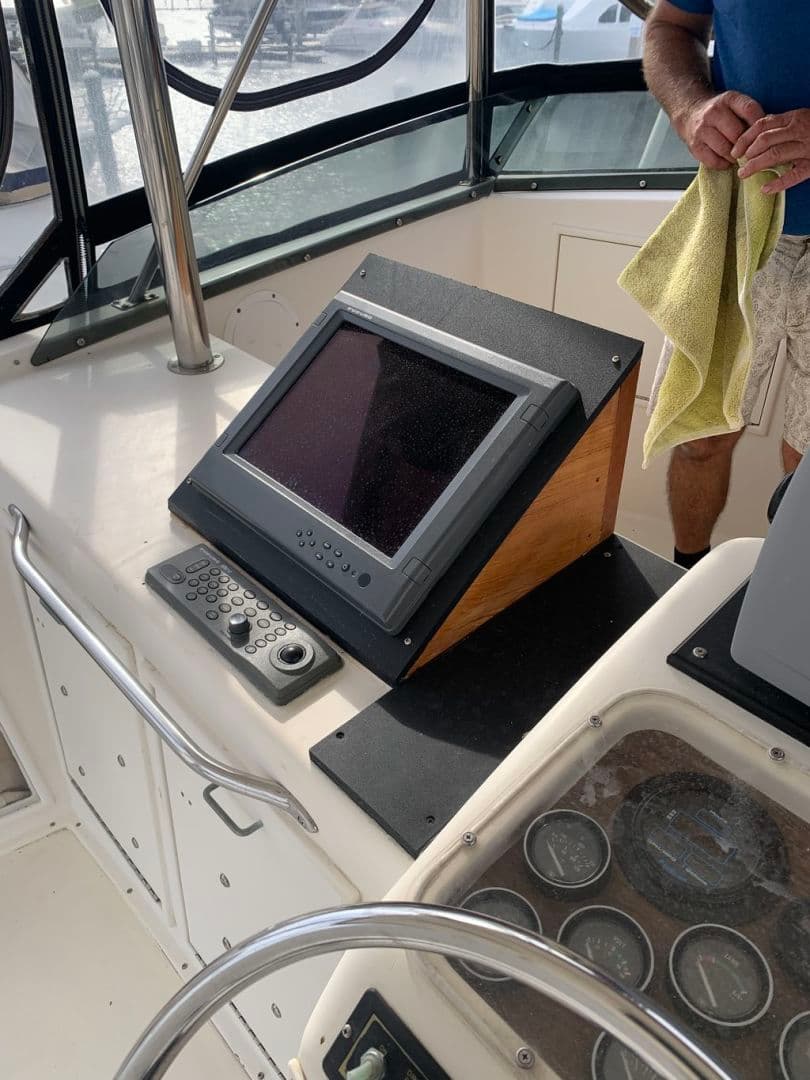 1985 Ocean Yachts Super Sport — photo 12