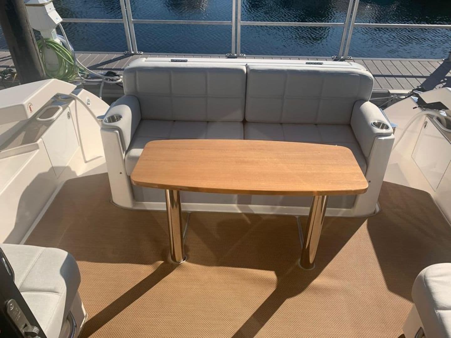 2017 Tiara Yachts — photo 6