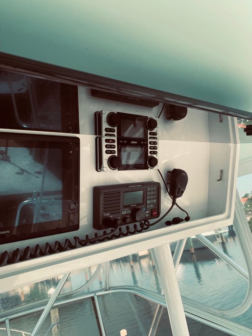 1979 Hatteras Sport Fish — photo 23