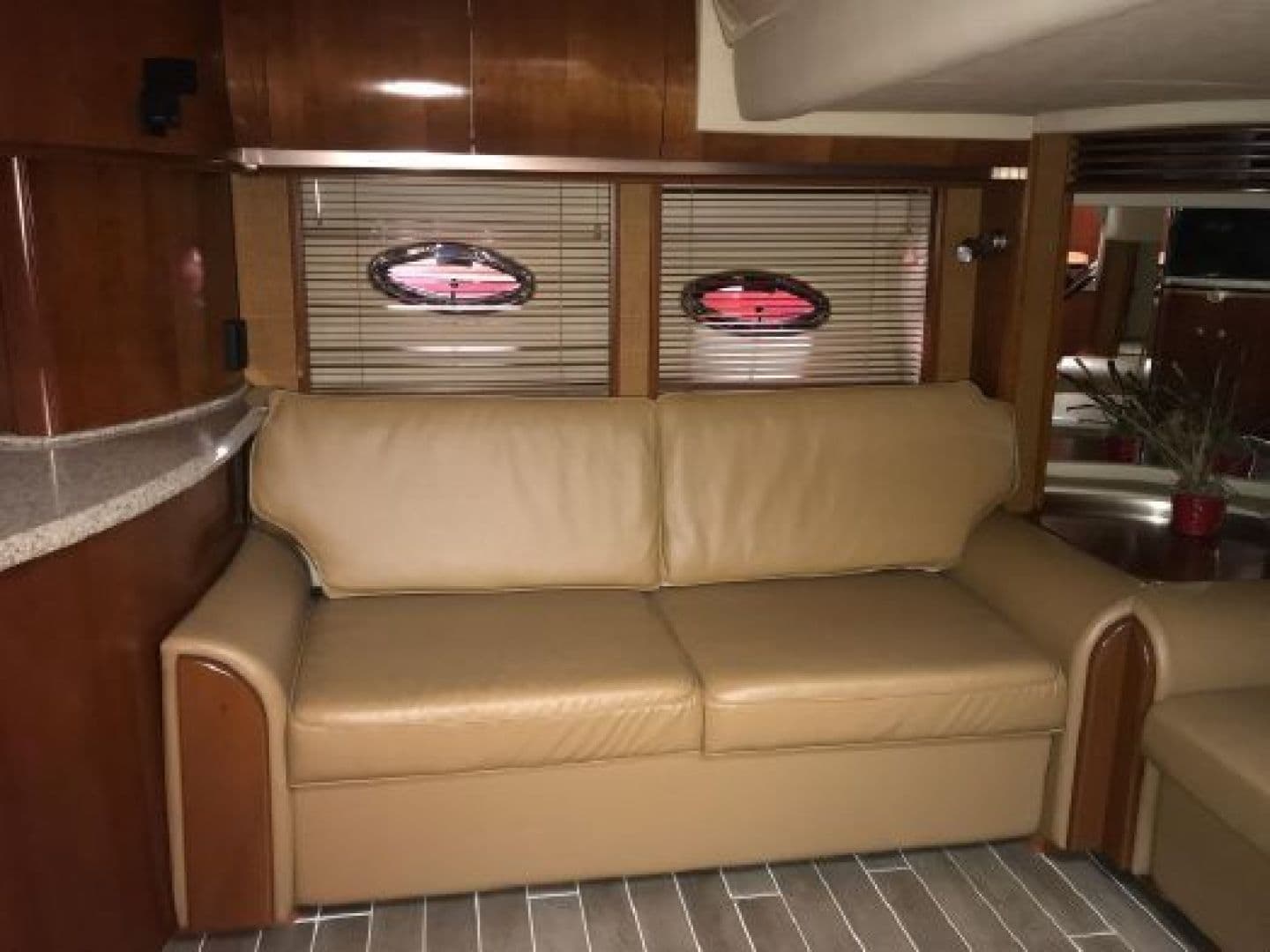 2005 Sea Ray Sundancer — photo 22