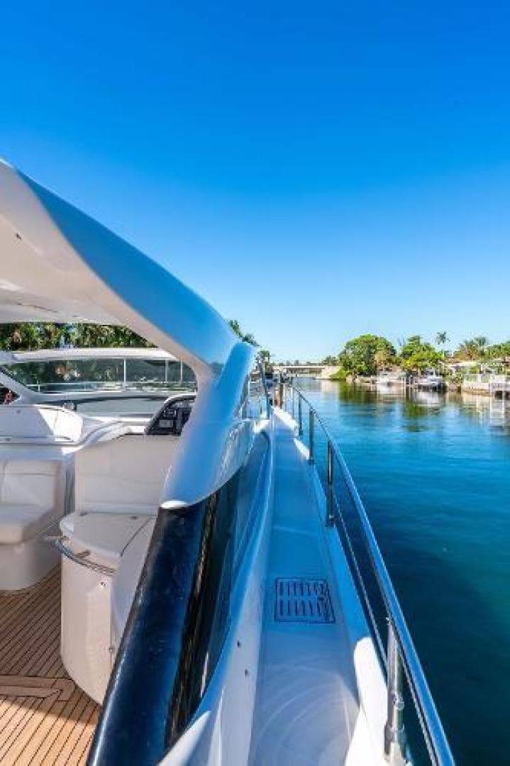 2008 Pershing — photo 5