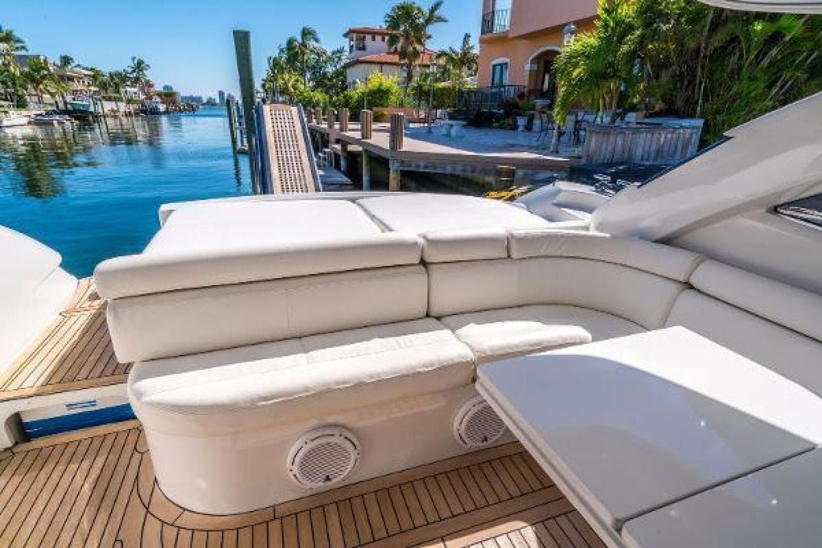 2008 Pershing — photo 10