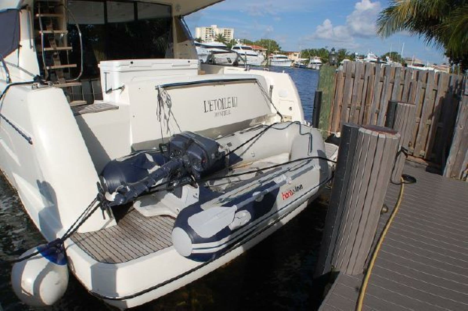 2014 Prestige 500 — photo 7