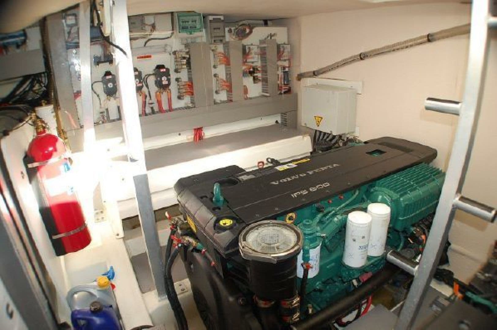 2014 Prestige 500 — photo 19