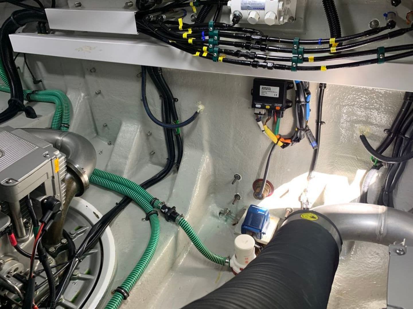 2014 Sunseeker San Remo — photo 16