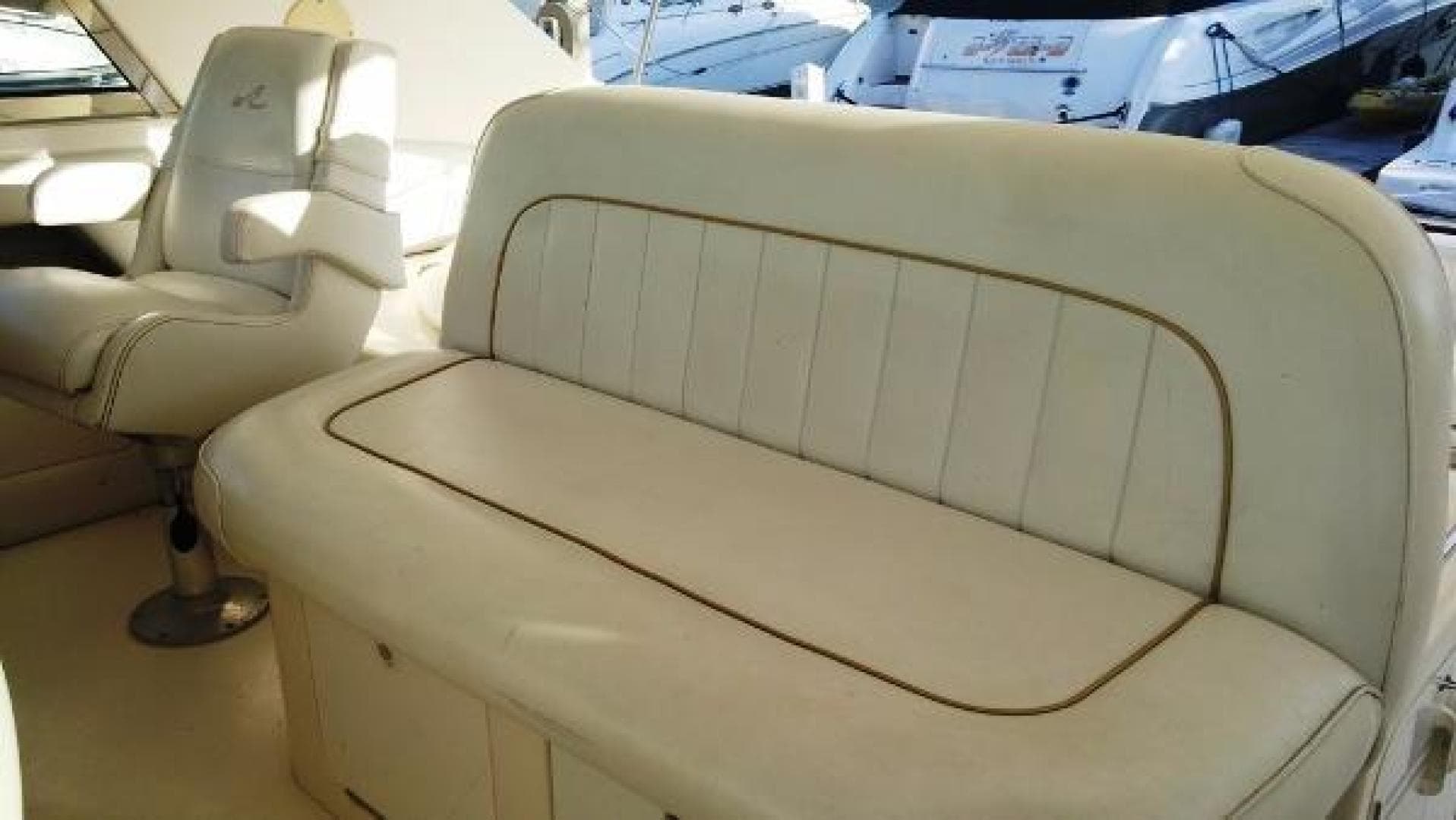 1997 Sea Ray Sundancer — photo 5