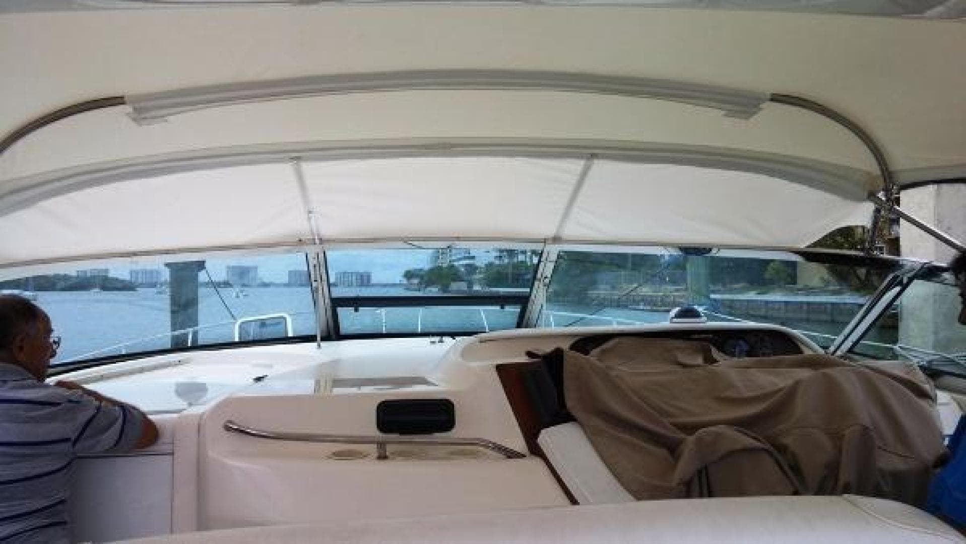 1997 Sea Ray Sundancer — photo 4