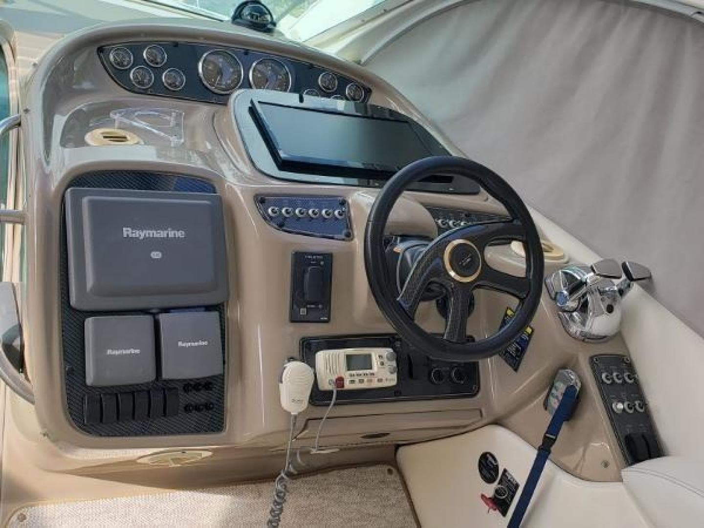 2002 Maxum 4200 SCR — photo 12