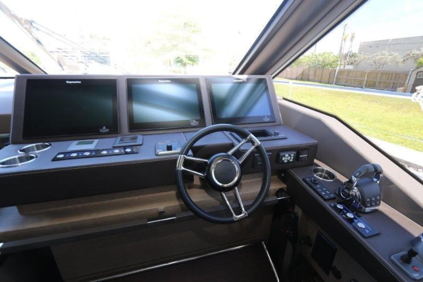 2017 Prestige Motoryacht — photo 15