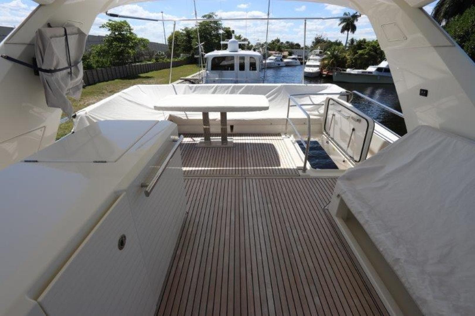 2017 Prestige Motoryacht — photo 29