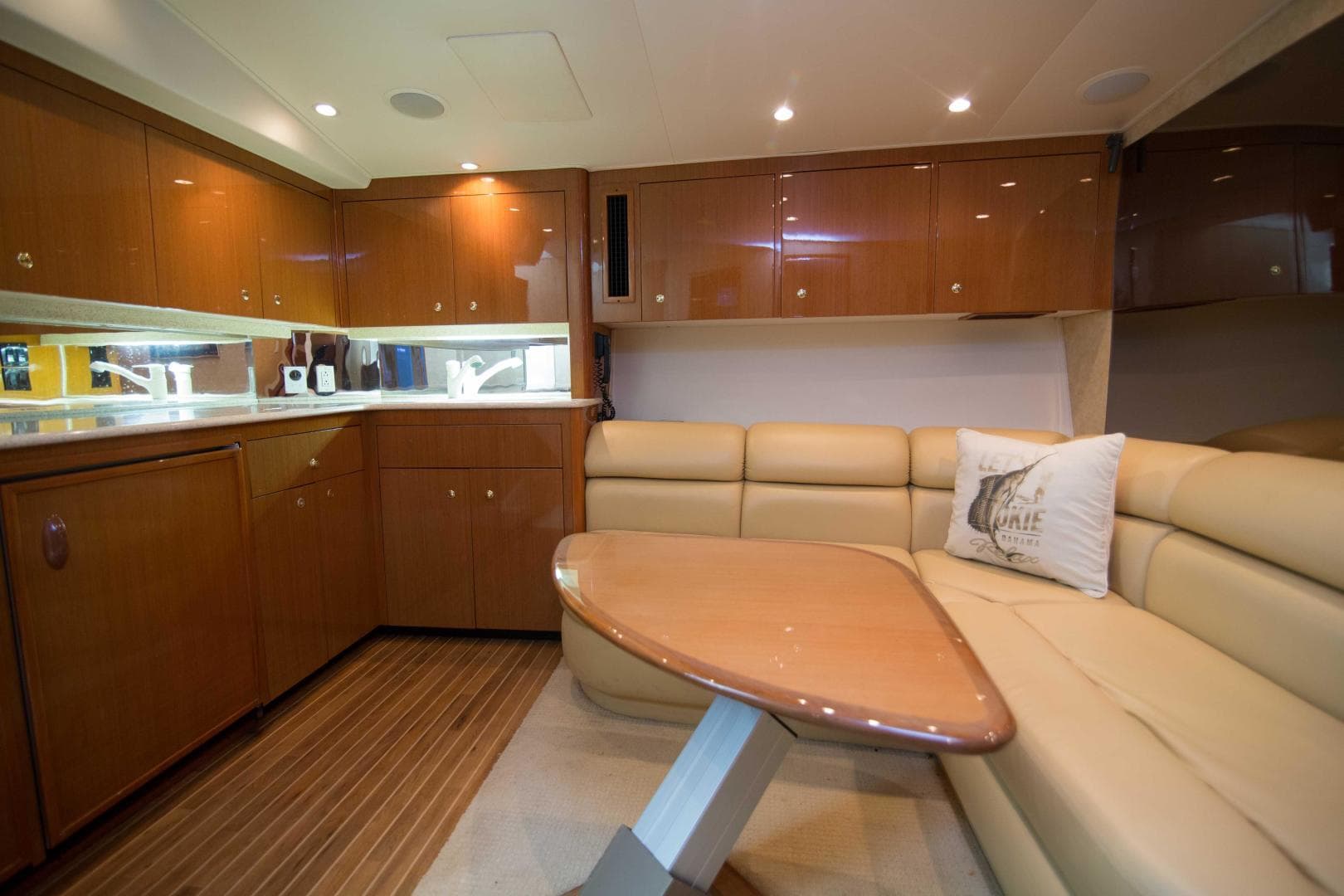 2001 Viking Express — photo 3