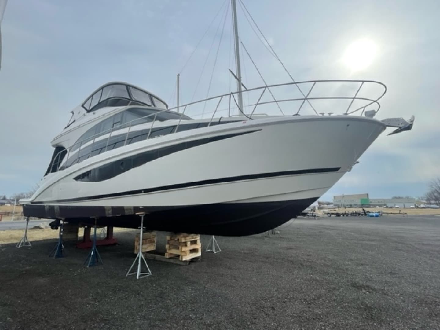 2012 Meridian 541 Sedan — photo 1