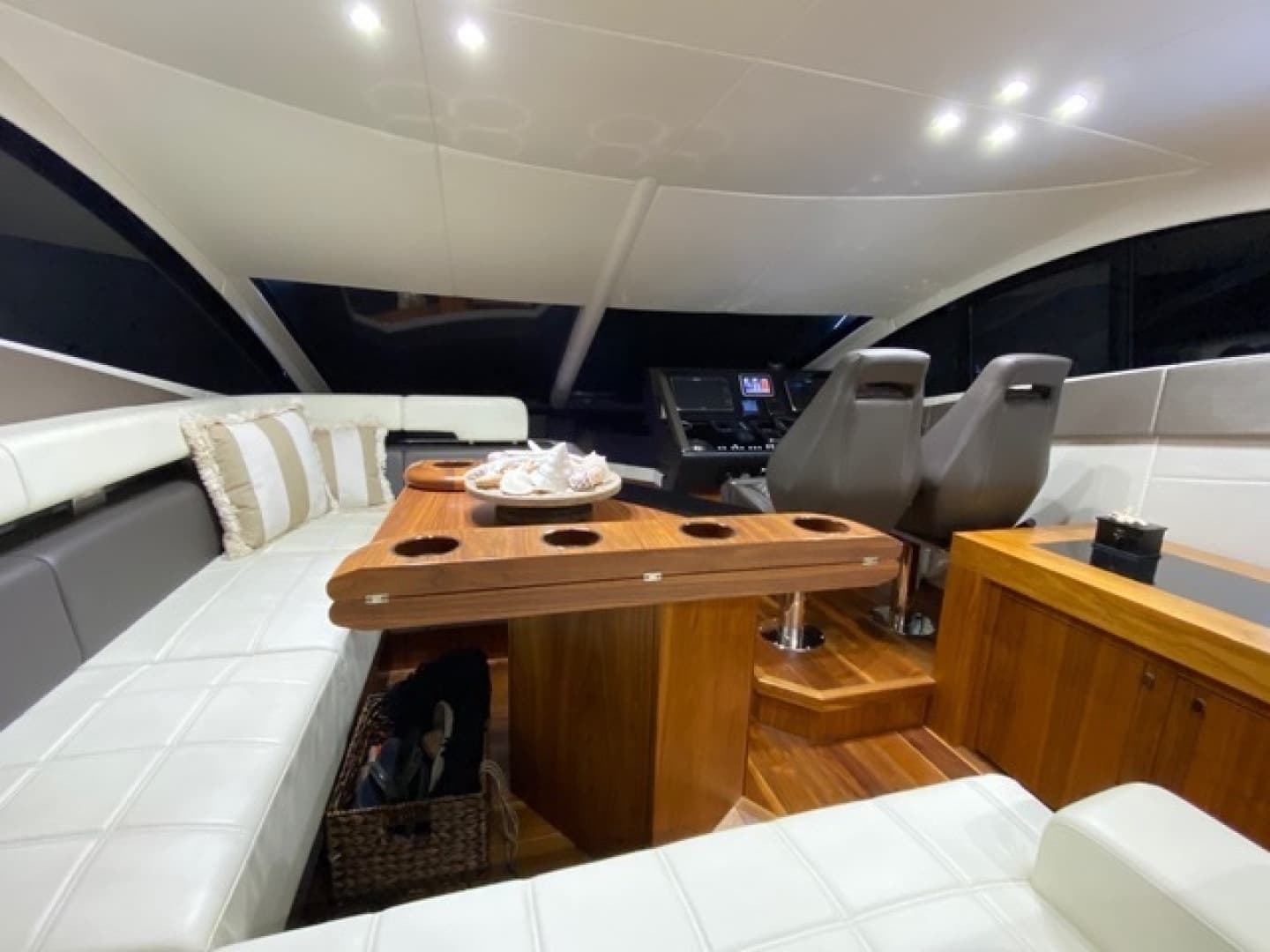 2015 Sunseeker Manhattan 55 — photo 18