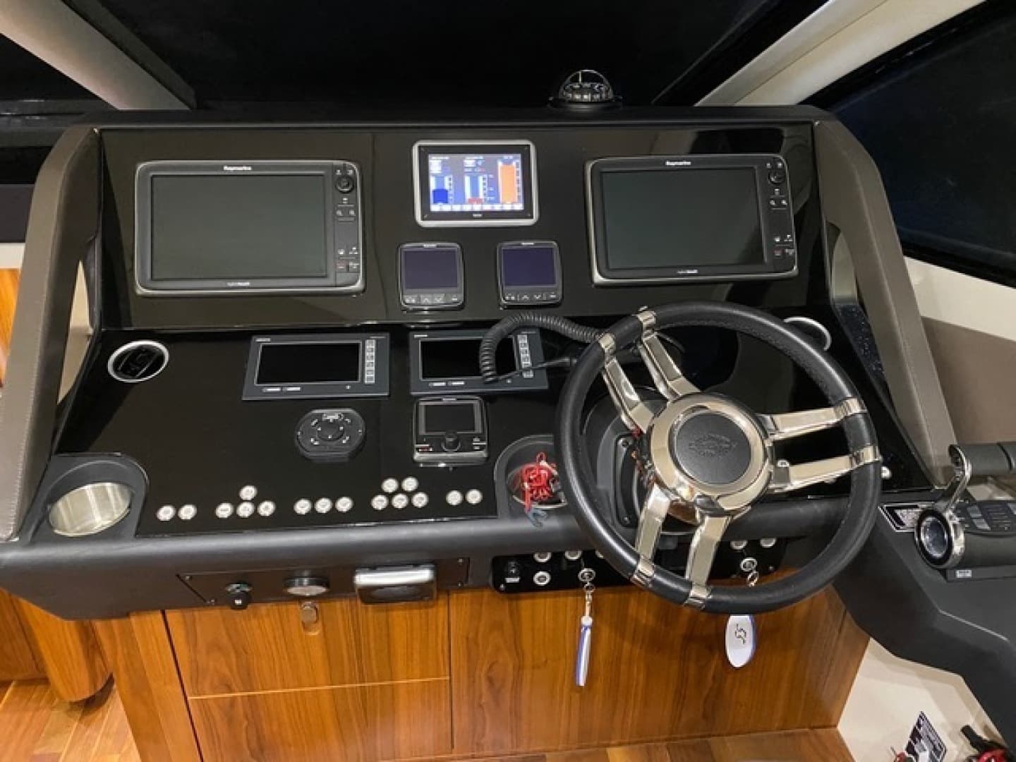 2015 Sunseeker Manhattan 55 — photo 20